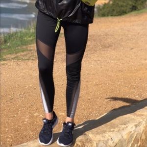 Bundle of sport yoga outfits